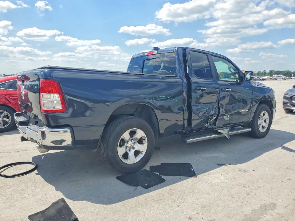 56326836 :رقم المزاد ، 1C6RREBT6KN832859 vin ، 2019 Ram 1500 مزاد بيع