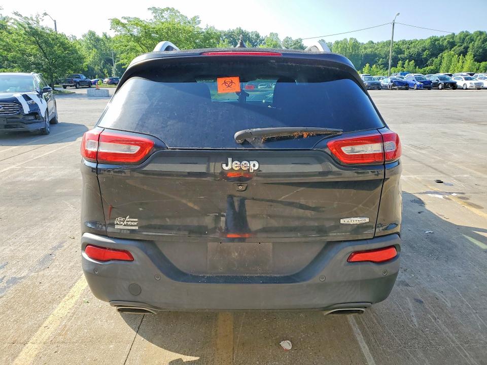 58460686 :رقم المزاد ، 1C4PJLCS6FW632341 vin ، 2015 Jeep Cherokee مزاد بيع