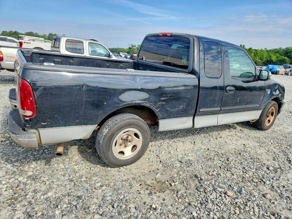 56673836 :رقم المزاد ، 1FTRX17WXXNB47250 vin ، 1999 Ford F150 مزاد بيع