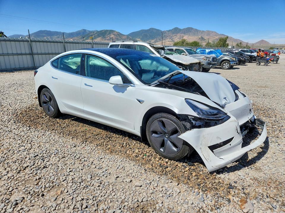 2020 Tesla Model 3 მანქანა იყიდება აუქციონზე, vin: 5YJ3E1EA7LF598213, აუქციონის ნომერი: 58938086