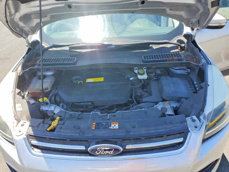 Продажа на аукционе авто 2015 Ford Escape, vin: 1FMCU0JX5FUB07782, номер лота: 57701216