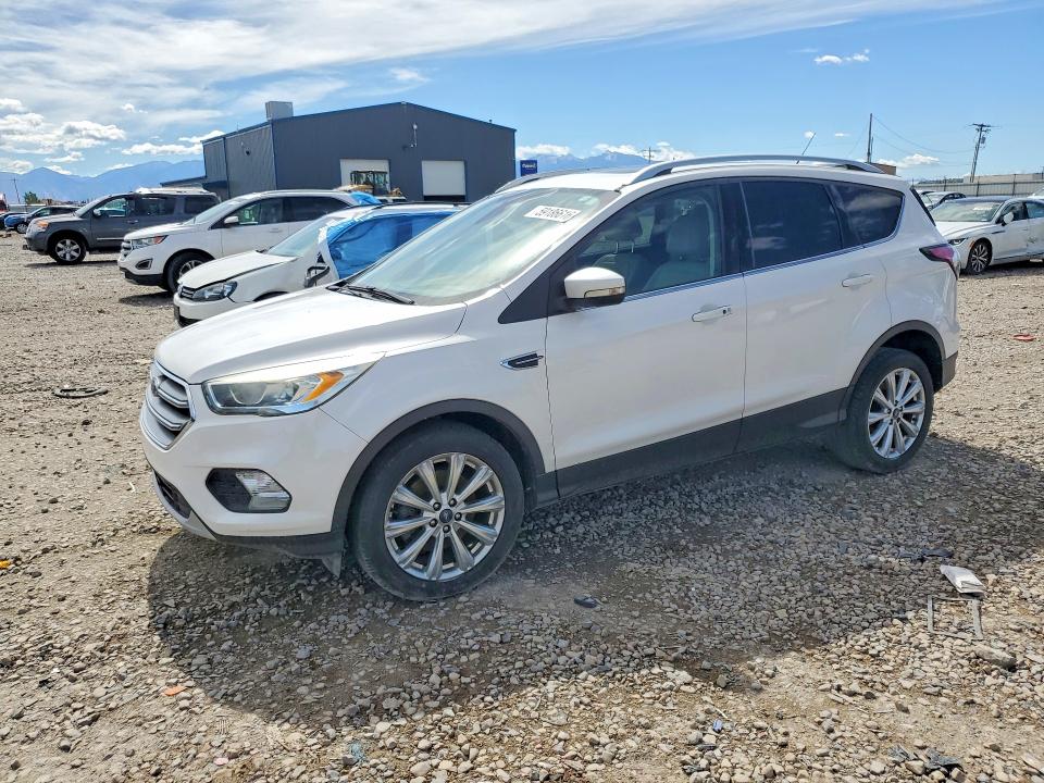 Продажа на аукционе авто 2017 Ford Escape, vin: 1FMCU9J97HUE04173, номер лота: 59186616
