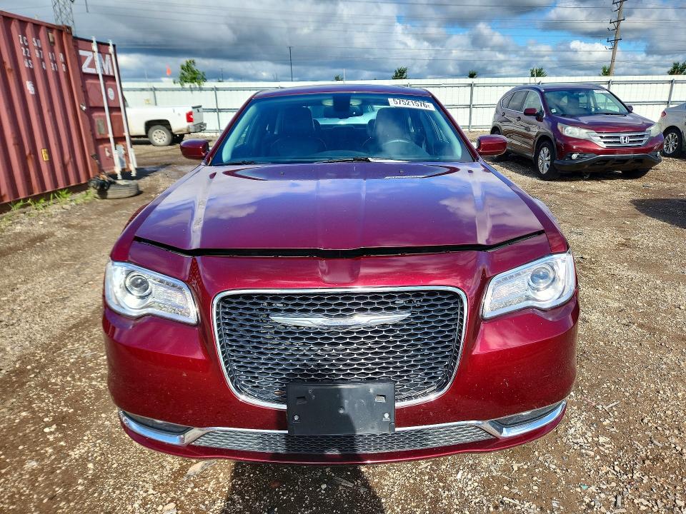 2016 Chrysler 300 მანქანა იყიდება აუქციონზე, vin: 2C3CCARG7GH351332, აუქციონის ნომერი: 57521576