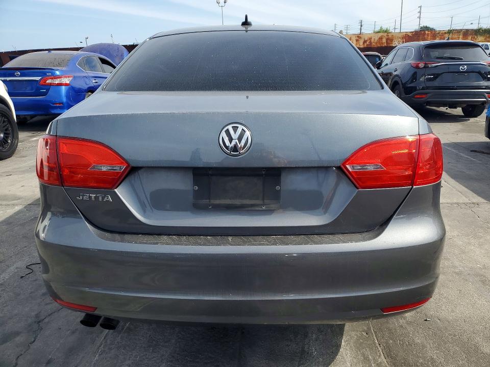 56275216 :رقم المزاد ، 3VWD17AJ0EM230279 vin ، 2014 Volkswagen Jetta مزاد بيع