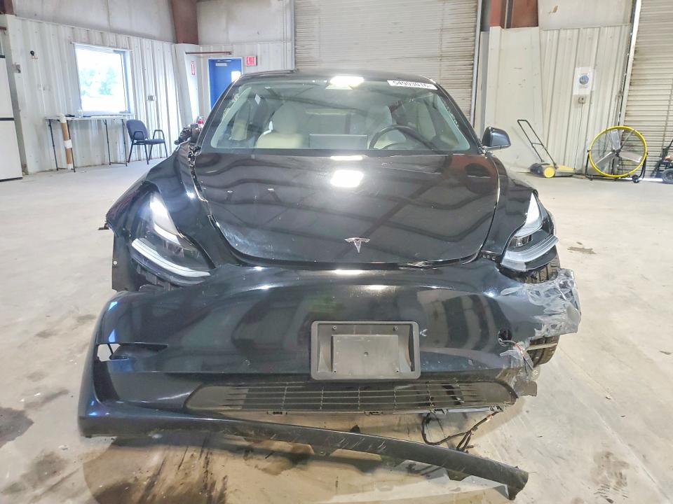 Продажа на аукционе авто 2021 Tesla Model 3, vin: 5YJ3E1EBXMF925164, номер лота: 54903016