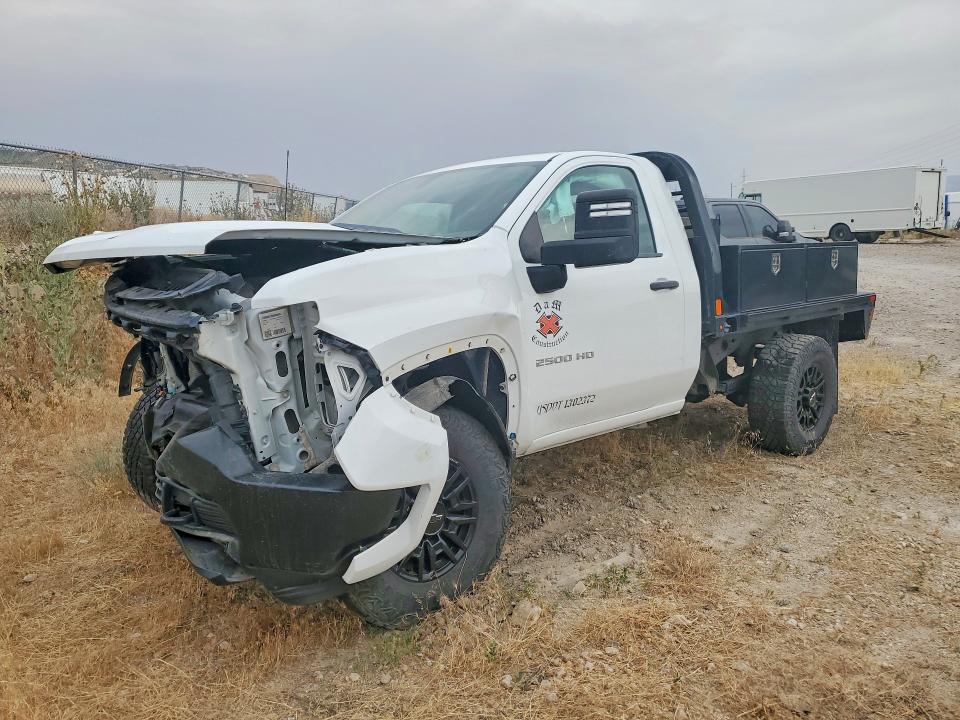 58966166 :رقم المزاد ، 1GB3YLE71MF230599 vin ، 2021 Chevrolet Silverado مزاد بيع