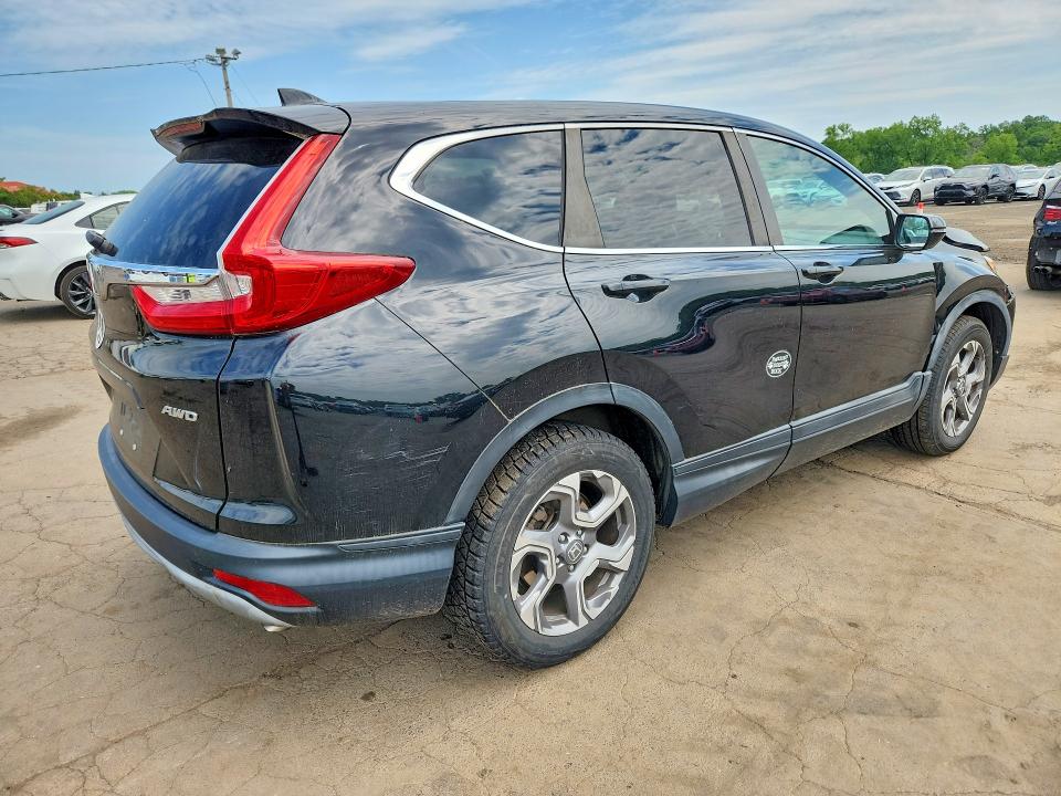 56740256 :رقم المزاد ، 2HKRW2H80KH665269 vin ، 2019 Honda Cr-v مزاد بيع