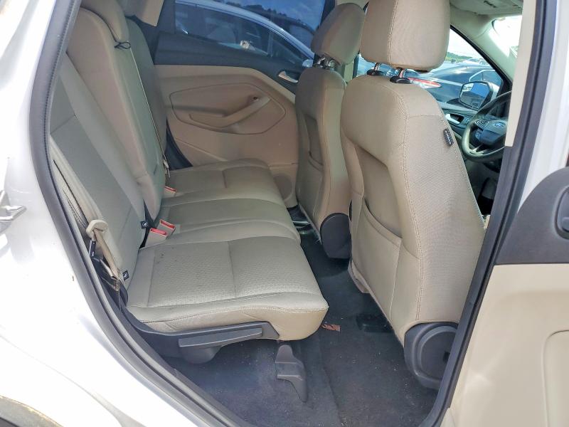 55576326 :رقم المزاد ، 1FMCU0G90HUB67223 vin ، 2017 Ford Escape مزاد بيع