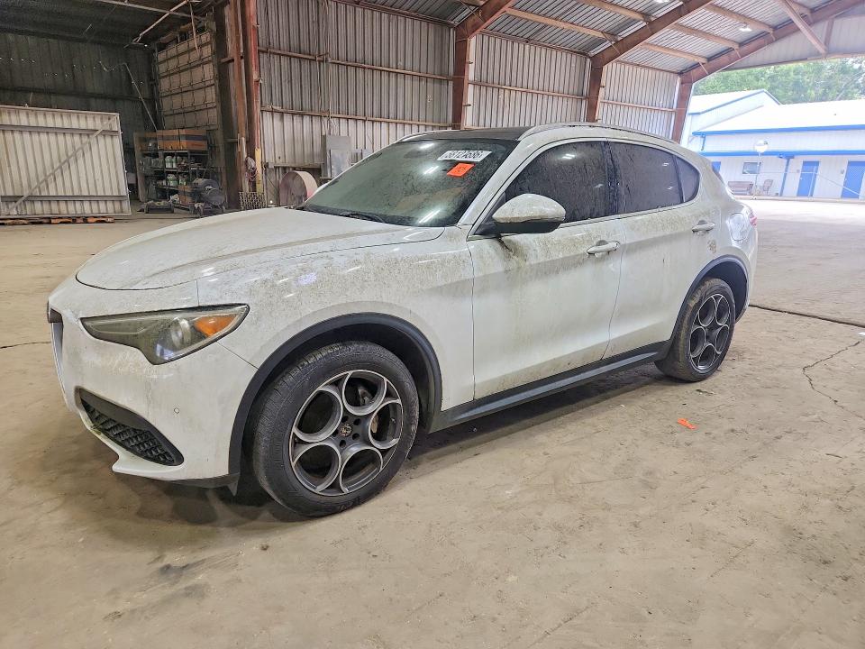 58127586 :رقم المزاد ، ZASFAKANXJ7B73781 vin ، 2018 Alfa Romeo Stelvio مزاد بيع