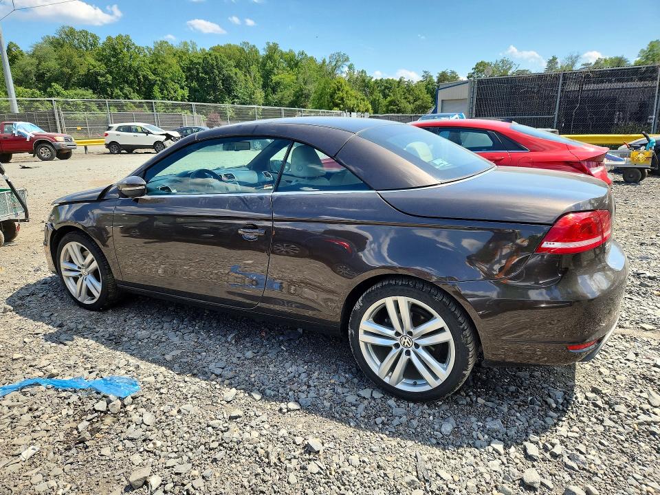 2012 Volkswagen Eos მანქანა იყიდება აუქციონზე, vin: WVWFW7AH2CV002457, აუქციონის ნომერი: 57648466