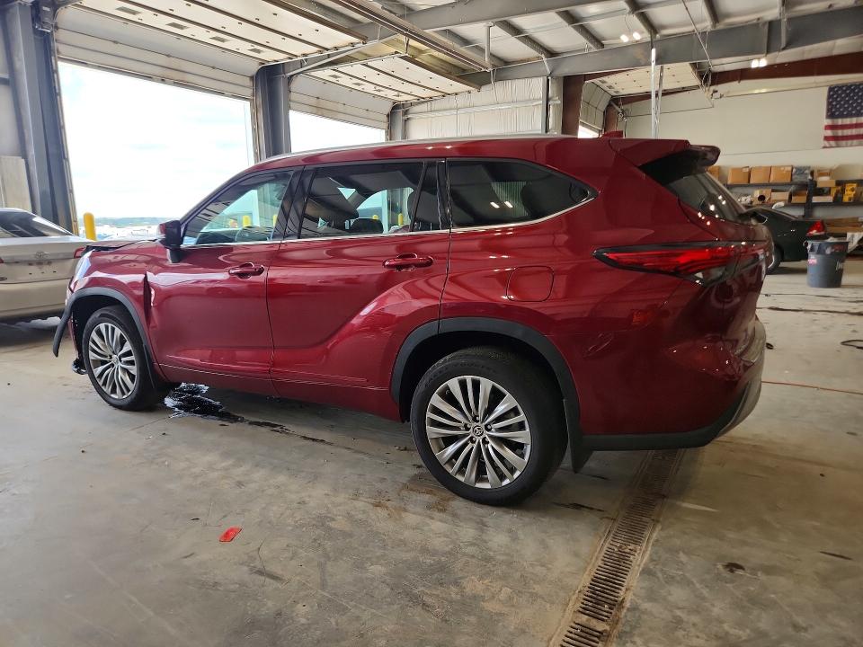 58106686 :رقم المزاد ، 5TDKDRBH2PS046778 vin ، 2023 Toyota Highlander مزاد بيع