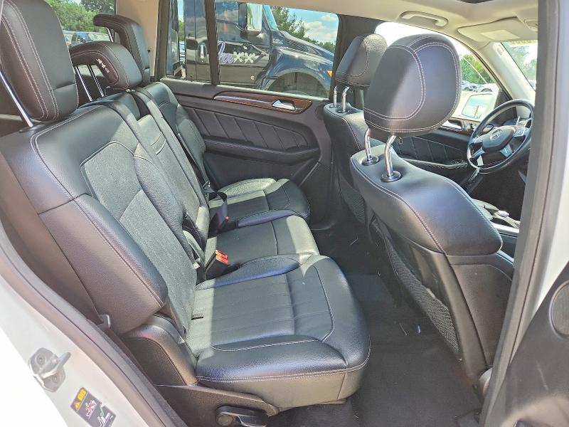 Продажа на аукционе авто 2015 Mercedes-benz Gl, vin: 4JGDF2EE6FA464604, номер лота: 57438996