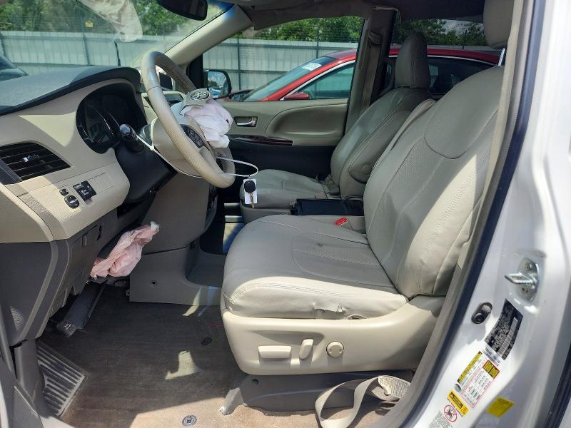 2014 Toyota Sienna მანქანა იყიდება აუქციონზე, vin: 5TDYK3DCXES438287, აუქციონის ნომერი: 55024566