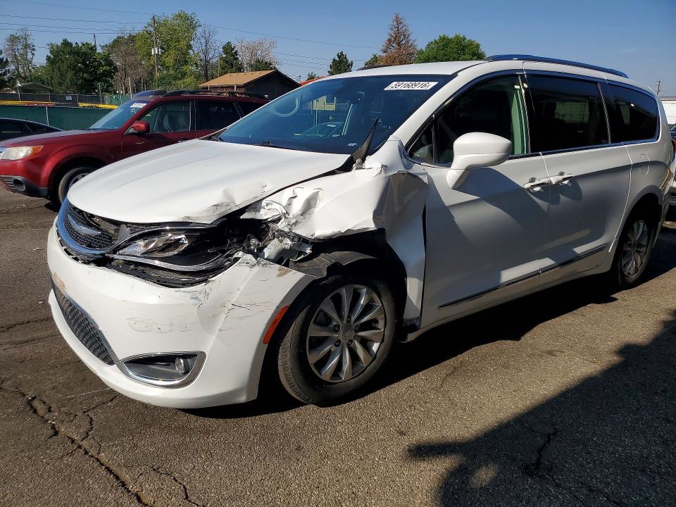 Продажа на аукционе авто 2018 Chrysler Pacifica, vin: 2C4RC1BG4JR120504, номер лота: 59168916