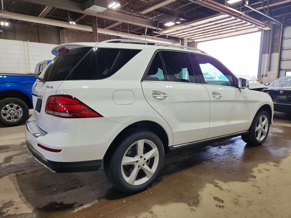 Продаж на аукціоні авто 2016 Mercedes-benz Gle, vin: 4JGDA5HB9GA743211, номер лоту: 55952396