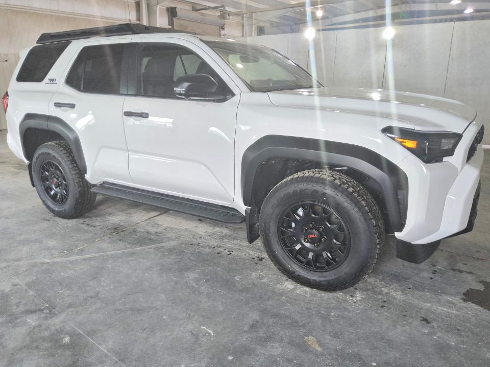 Продаж на аукціоні авто 2026 Toyota 4runner, vin: JTEVA5BR6T5097459, номер лоту: 54538546