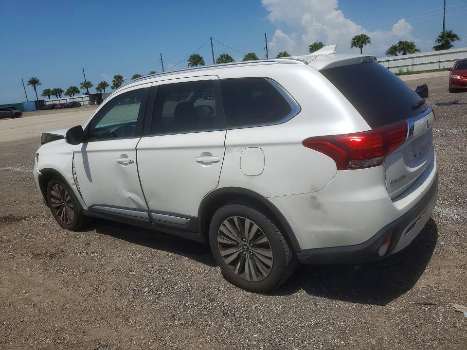 59000106 :رقم المزاد ، JA4AZ3A39LZ041175 vin ، 2020 Mitsubishi Outlander مزاد بيع