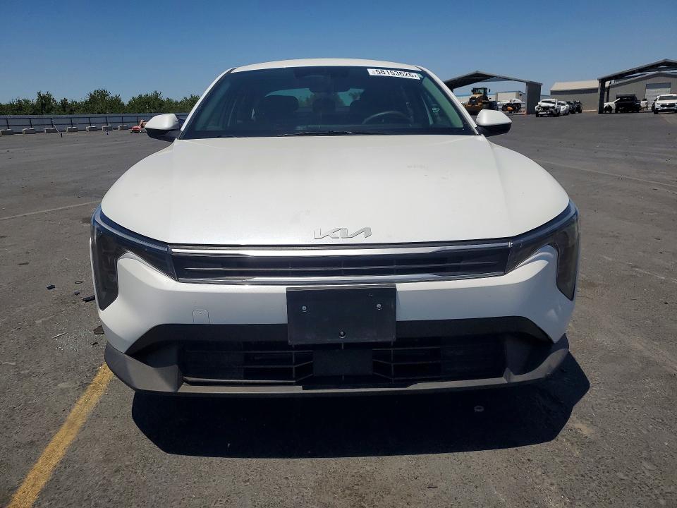 2025 Kia K4 მანქანა იყიდება აუქციონზე, vin: 3KPFT4DE4SE065054, აუქციონის ნომერი: 58153626