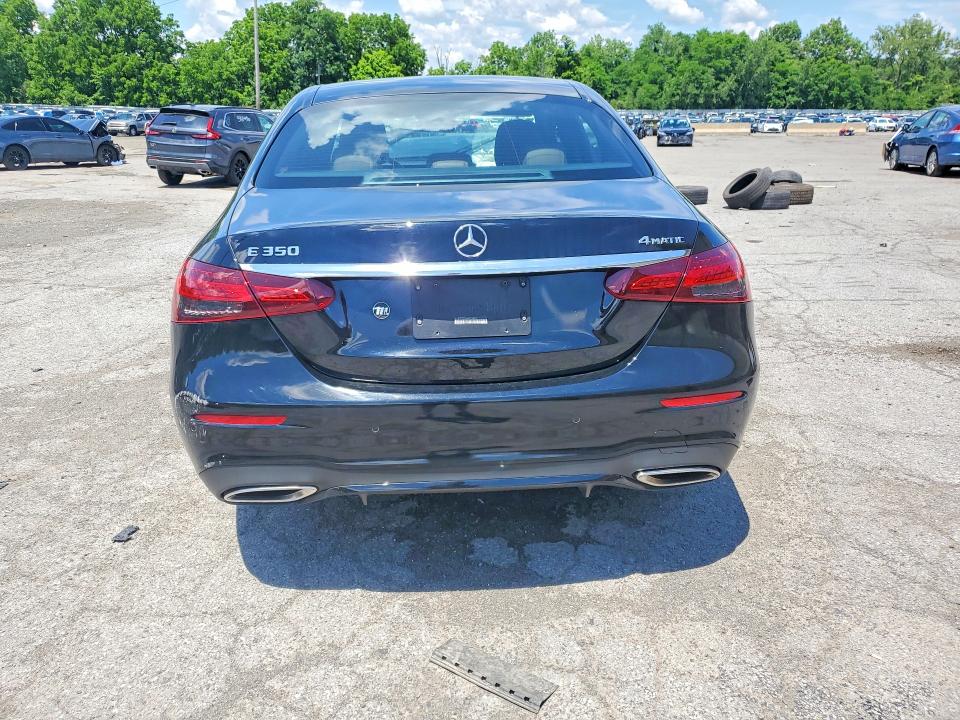 59019296 :رقم المزاد ، W1KZF8EB3MA928342 vin ، 2021 Mercedes-benz E مزاد بيع
