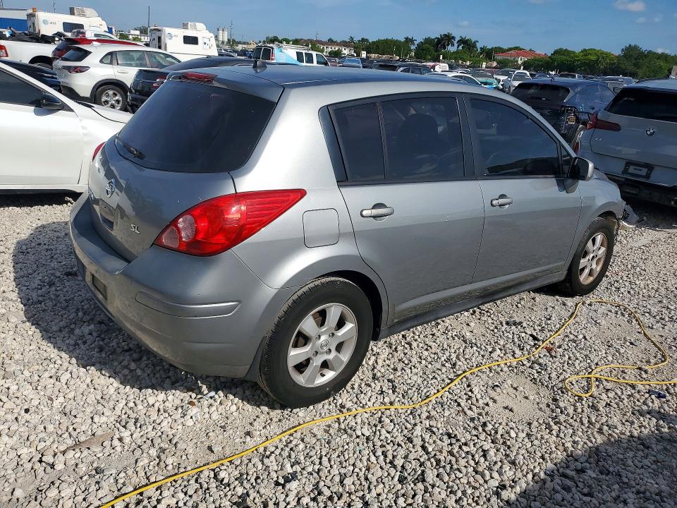 56427836 :رقم المزاد ، 3N1BC13E98L390238 vin ، 2008 Nissan Versa مزاد بيع