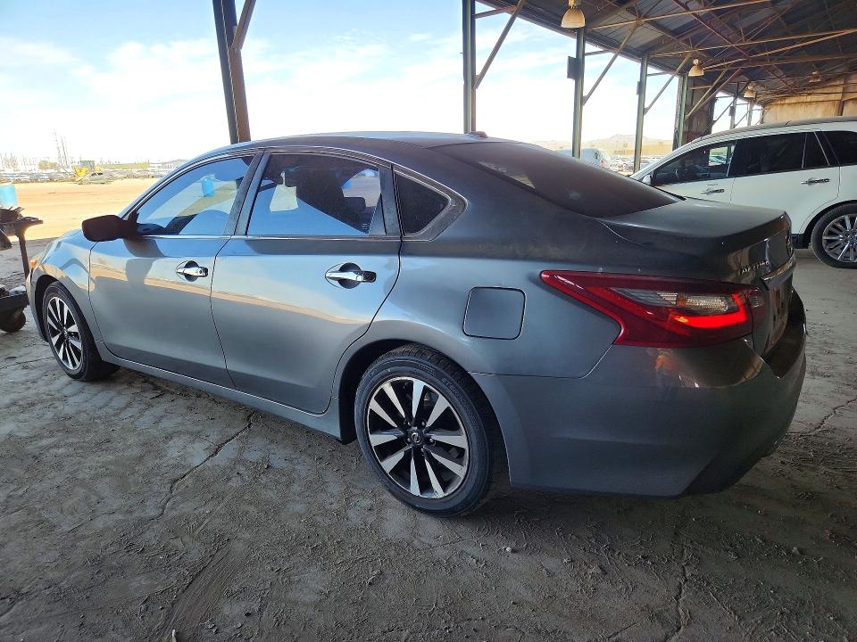 Продаж на аукціоні авто 2018 Nissan Altima, vin: 1N4AL3AP5JC242930, номер лоту: 54875306