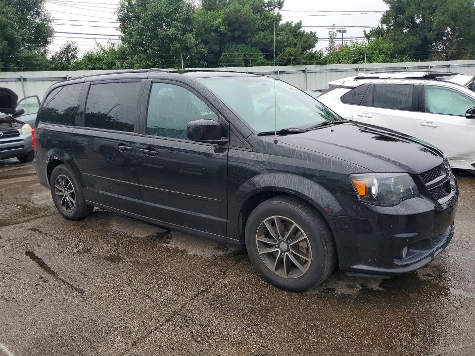 2017 Dodge Grand Caravan მანქანა იყიდება აუქციონზე, vin: 2C4RDGEGXHR697995, აუქციონის ნომერი: 59005556