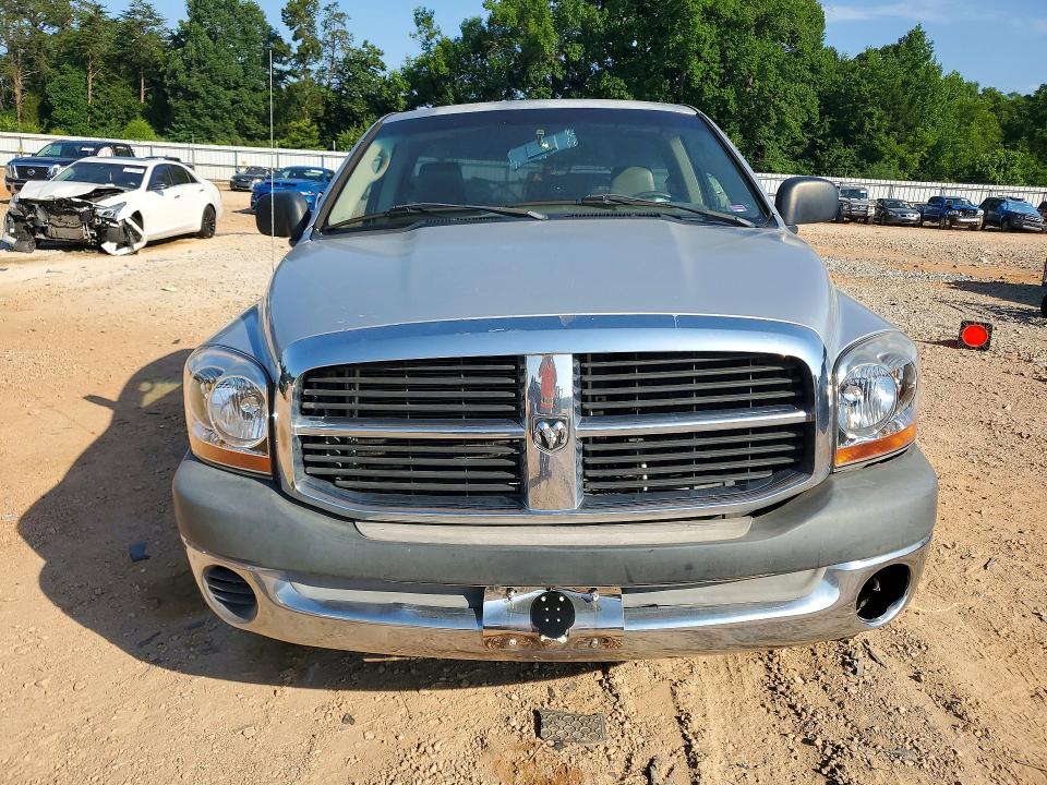 56183826 :رقم المزاد ، 1D7HA16K16J124639 vin ، 2006 Dodge Ram 1500 مزاد بيع