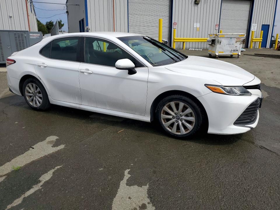 Aukcja sprzedaży 2018 Toyota Camry, vin: 4T1B11HK8JU096273, numer aukcji: 46854636
