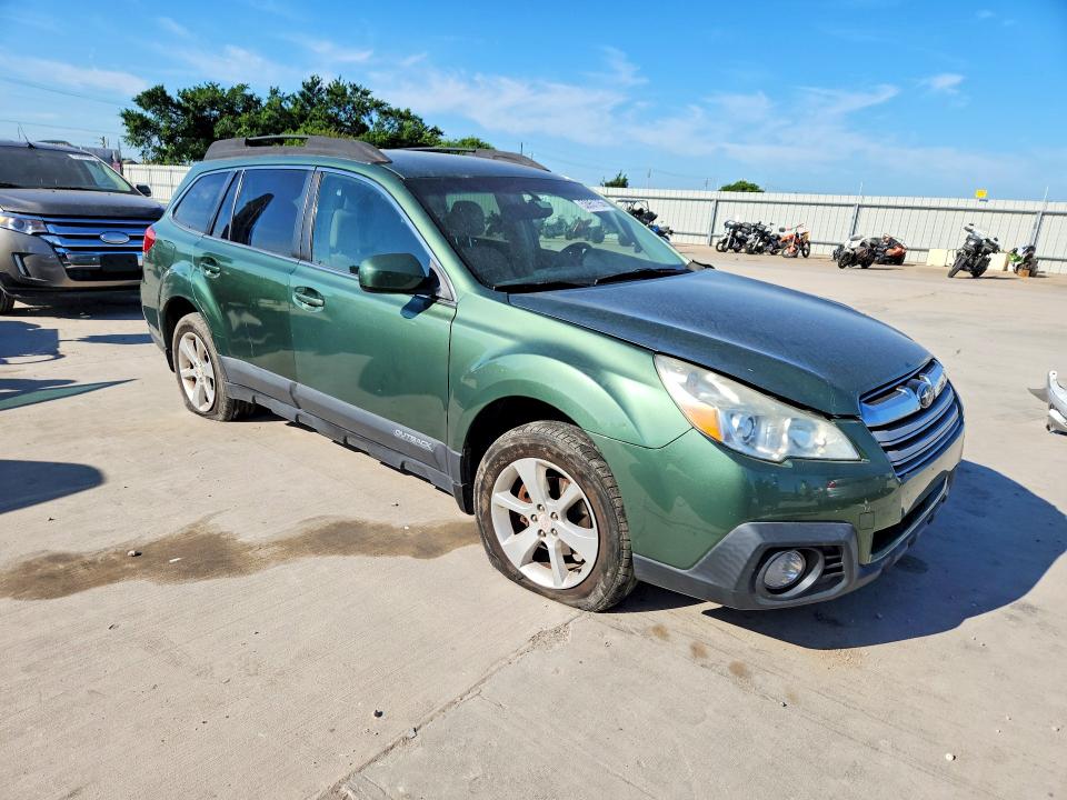 Auction sale of the 2014 Subaru Outback, vin: 4S4BRCCC9E3300272, lot number: 53951756