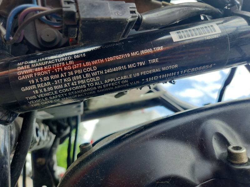 2015 Harley-davidson Vrscdx მანქანა იყიდება აუქციონზე, vin: 1HD1HHH11FC806654, აუქციონის ნომერი: 58493926