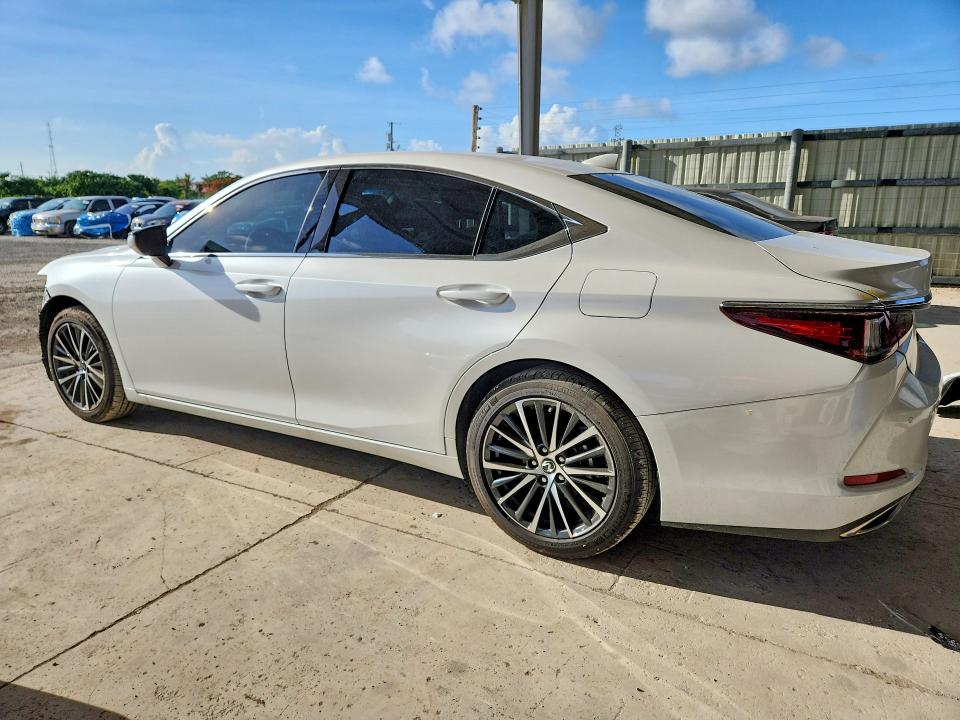 2025 Lexus Es 350 მანქანა იყიდება აუქციონზე, vin: 58ADZ1B19SU215959, აუქციონის ნომერი: 56131926