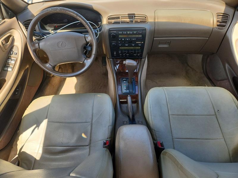 57521076 :رقم المزاد ، JT8GK13T8S0118321 vin ، 1995 Lexus Es مزاد بيع
