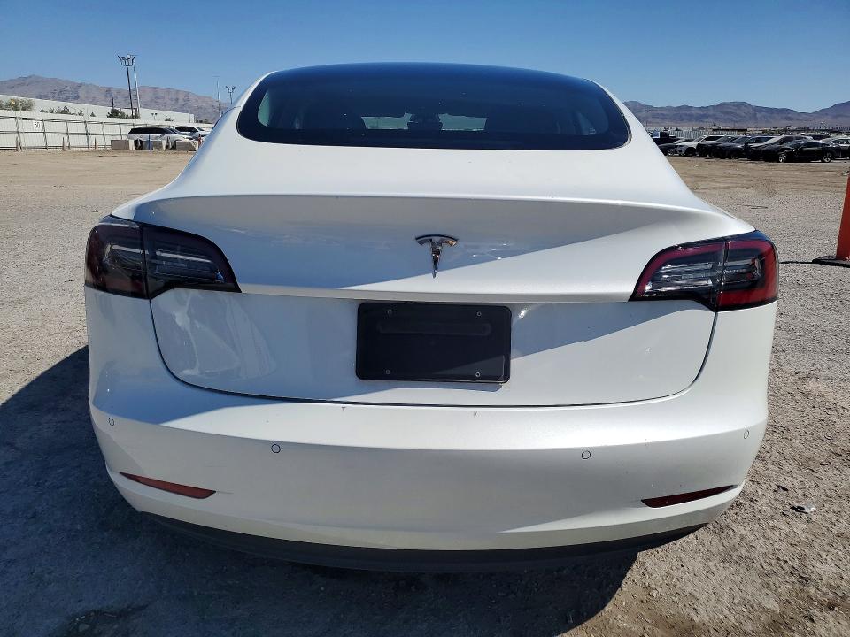 56442486 :رقم المزاد ، 5YJ3E1EA3NF113455 vin ، 2022 Tesla Model 3 مزاد بيع