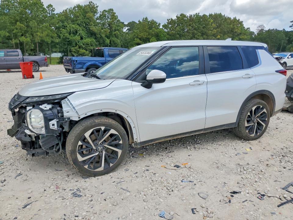 2022 Mitsubishi Outlander მანქანა იყიდება აუქციონზე, vin: JA4J3TA87NZ048111, აუქციონის ნომერი: 54820366