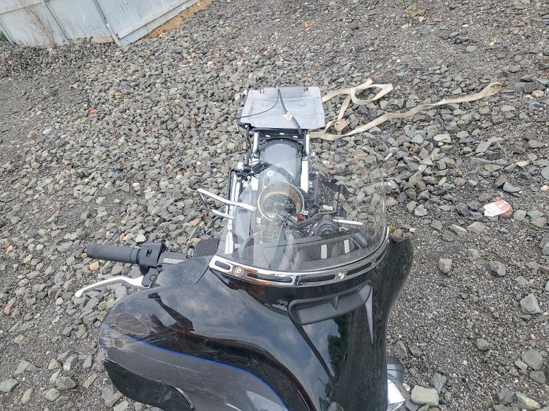57715866 :رقم المزاد ، 1HD1KEF18MB665975 vin ، 2021 Harley-davidson Flhtk مزاد بيع