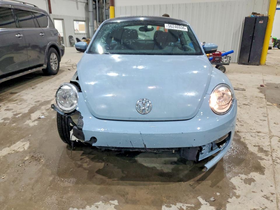 56246936 :رقم المزاد ، 3VWJX7AT5DM610316 vin ، 2013 Volkswagen Beetle مزاد بيع