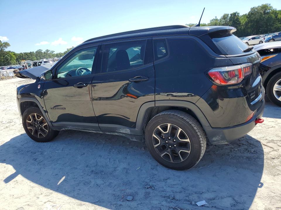 57821376 :رقم المزاد ، 3C4NJDDB9JT501723 vin ، 2018 Jeep Compass مزاد بيع