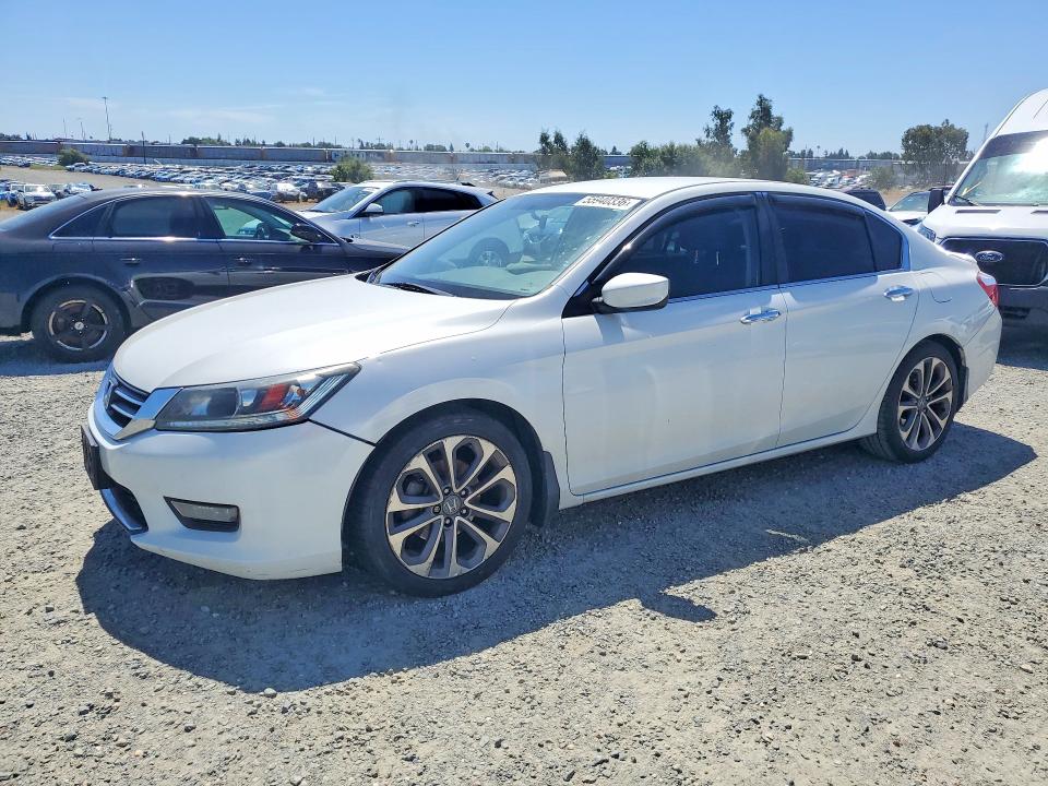 Auction sale of the 2015 Honda Accord, vin: 1HGCR2F55FA042668, lot number: 55940336
