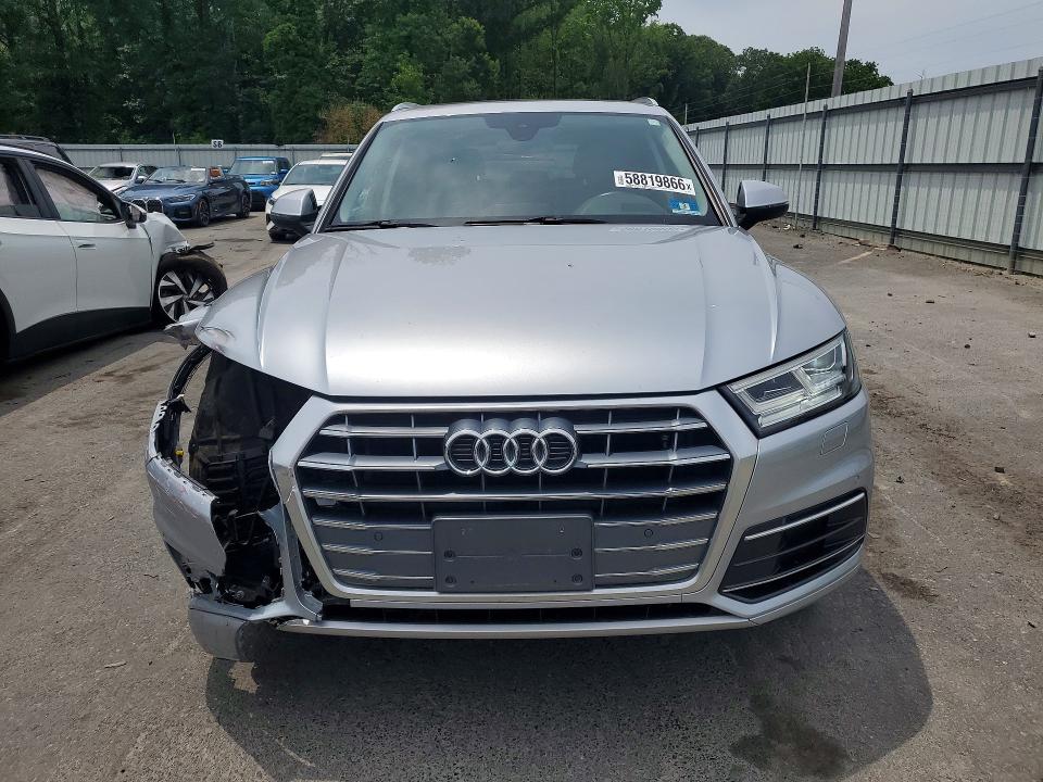 2018 Audi Q5 მანქანა იყიდება აუქციონზე, vin: WA1BNAFY4J2125385, აუქციონის ნომერი: 58819866