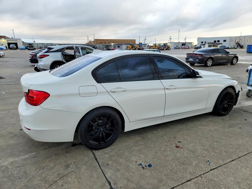 Продажа на аукционе авто 2015 Bmw 328, vin: WBA3C1G51FNR50212, номер лота: 58254146