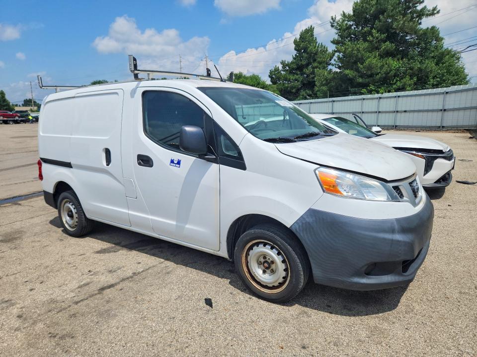 56709766 :رقم المزاد ، 3N6CM0KN3FK703987 vin ، 2015 Nissan Nv200 مزاد بيع
