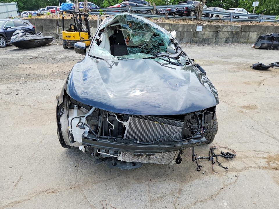 56893886 :رقم المزاد ، JN1BJ1CRXJW210791 vin ، 2018 Nissan Rogue Sport مزاد بيع