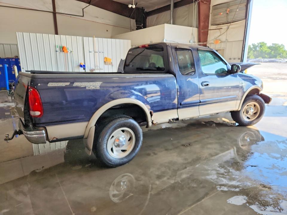 58552166 :رقم المزاد ، 1FTRX18L41NA07979 vin ، 2001 Ford F150 مزاد بيع