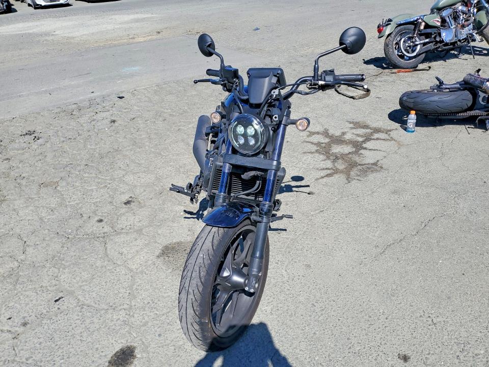 58255786 :رقم المزاد ، JH2SC871XSK001099 vin ، 2025 Honda Cmx1100 مزاد بيع