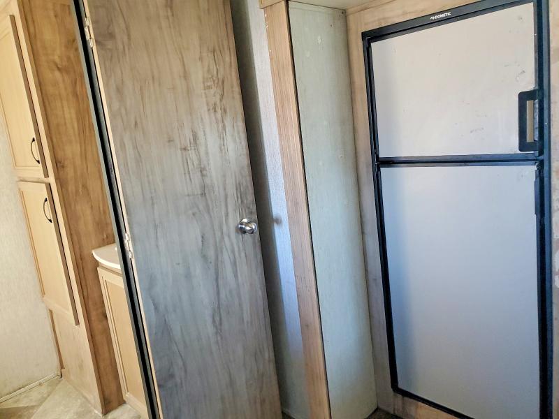Продажа на аукционе авто 2022 Forest River Solair, vin: 4X4TPAZ2XNN057216, номер лота: 56123586
