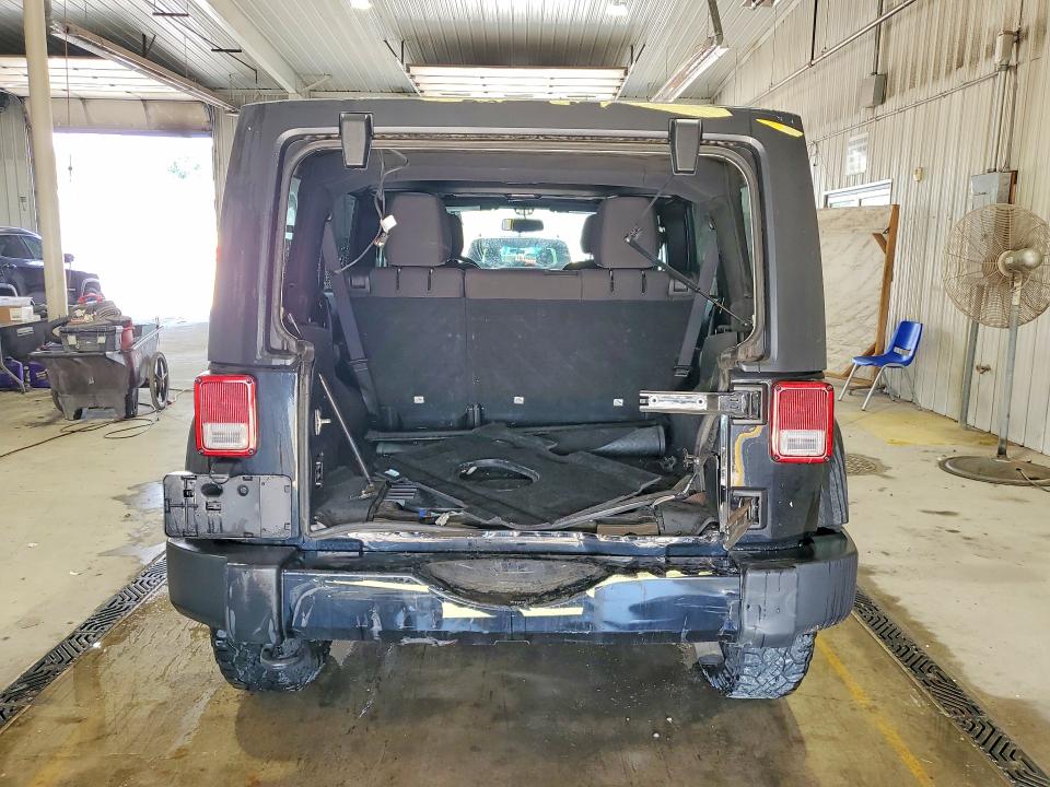 2017 Jeep Wrangler Unlimited მანქანა იყიდება აუქციონზე, vin: 1C4BJWDG7HL577733, აუქციონის ნომერი: 58706966