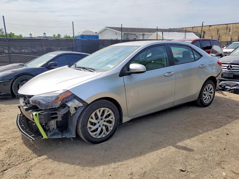 56431556 :رقم المزاد ، 2T1BURHEXHC860233 vin ، 2017 Toyota Corolla مزاد بيع