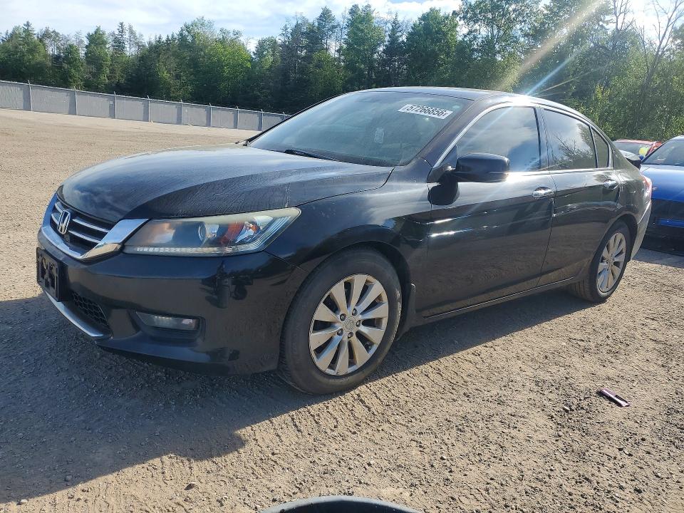 2015 Honda Accord მანქანა იყიდება აუქციონზე, vin: 1HGCR3F83FA800717, აუქციონის ნომერი: 57266856