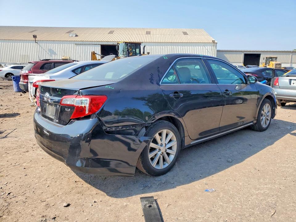 Продажа на аукционе авто 2014 Toyota Camry, vin: 4T4BF1FK6ER342933, номер лота: 59116686