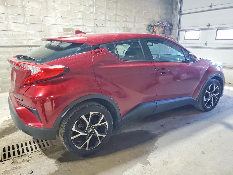 57514236 :رقم المزاد ، NMTKHMBX0JR054642 vin ، 2018 Toyota C-hr مزاد بيع